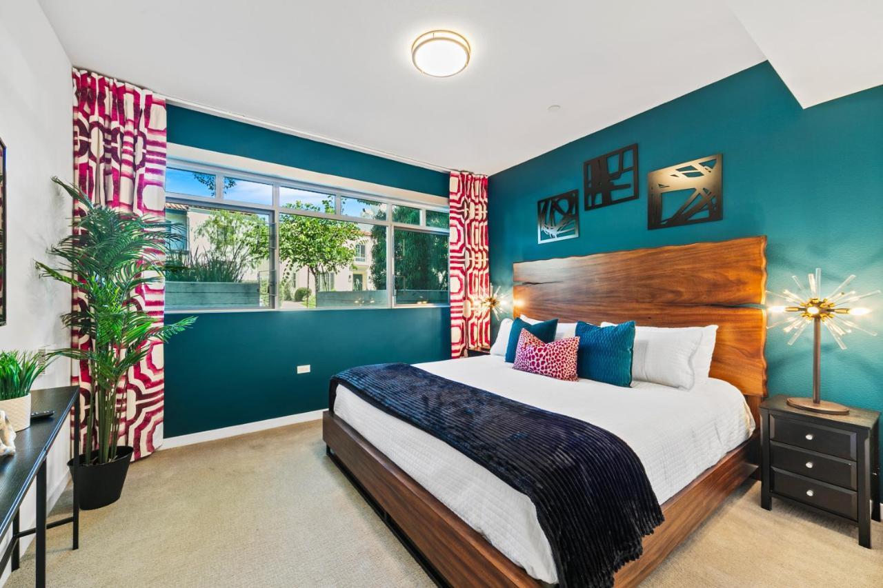 Fairfax District Chic City Oasis 2 Bedroom Apt With Den 136 Los Angeles Eksteriør bilde